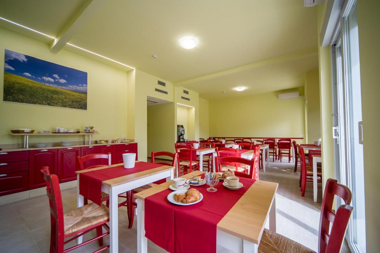 Hotel Foresteria Volterra Exteriör bild