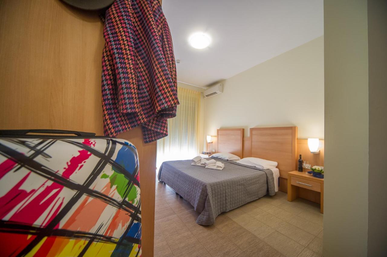 Hotel Foresteria Volterra Exteriör bild