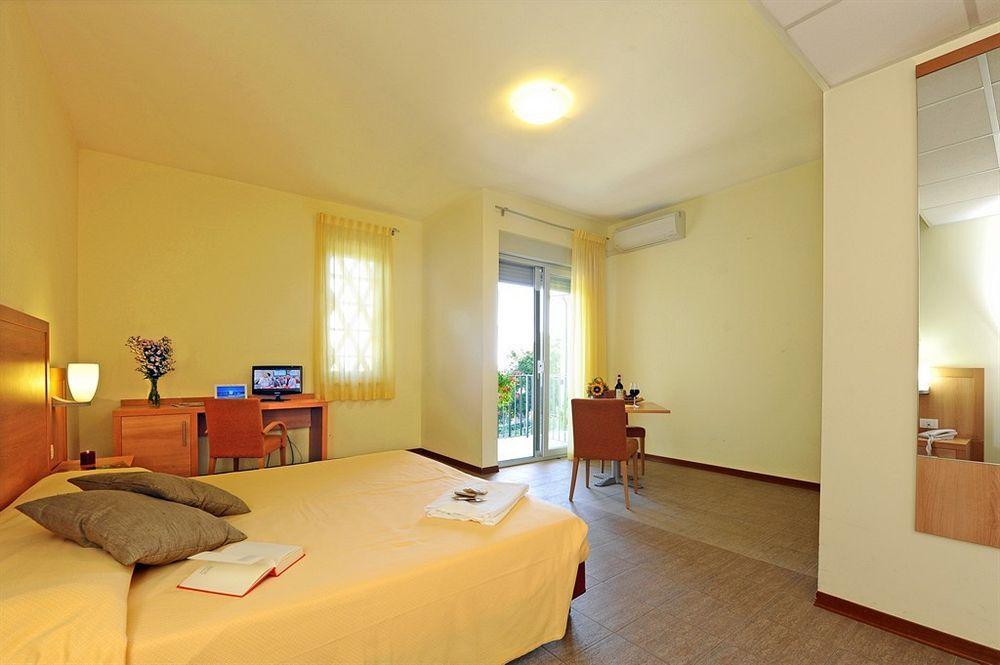 Hotel Foresteria Volterra Exteriör bild