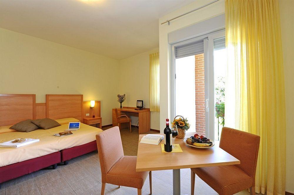 Hotel Foresteria Volterra Exteriör bild