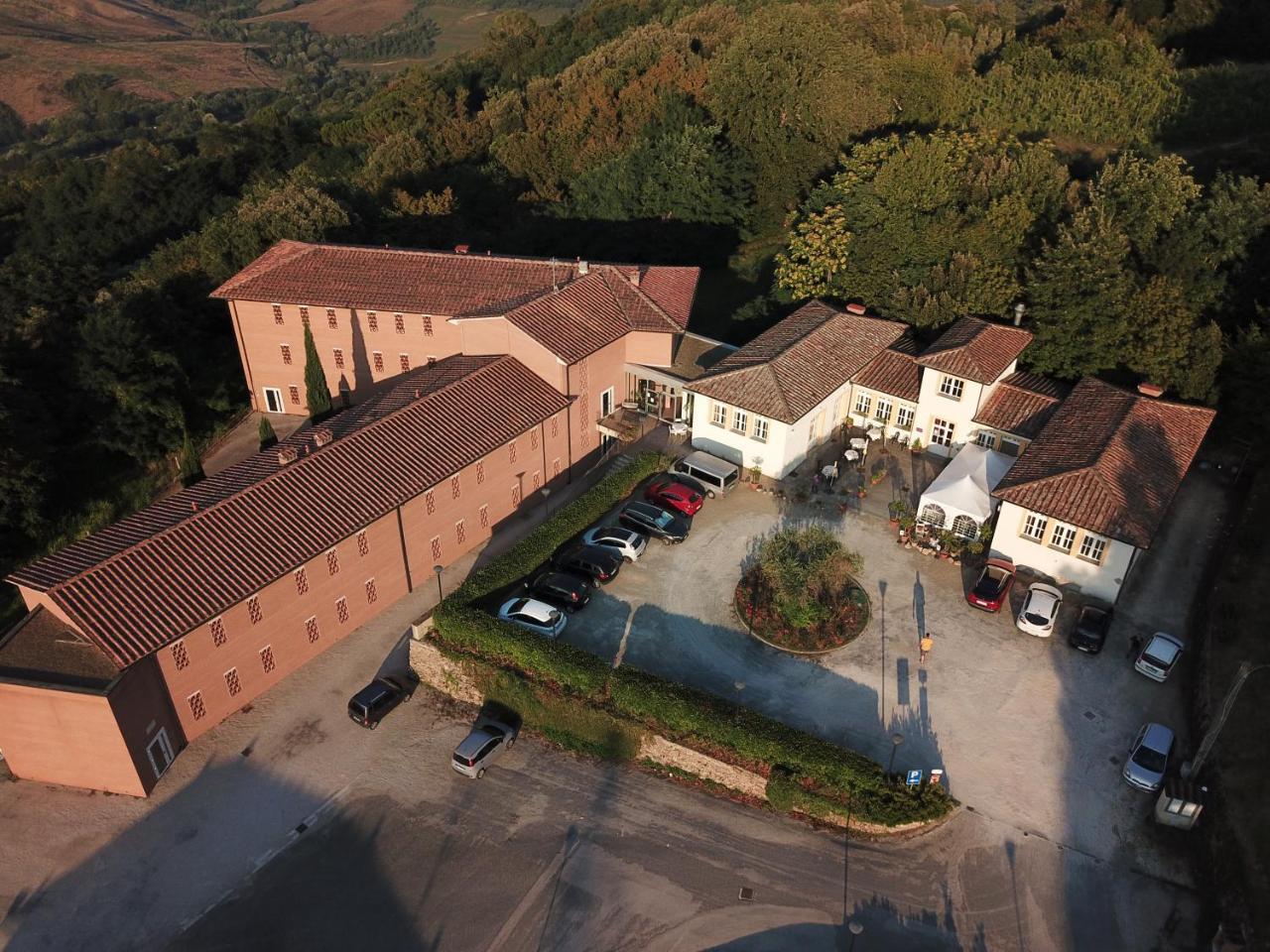 Hotel Foresteria Volterra Exteriör bild